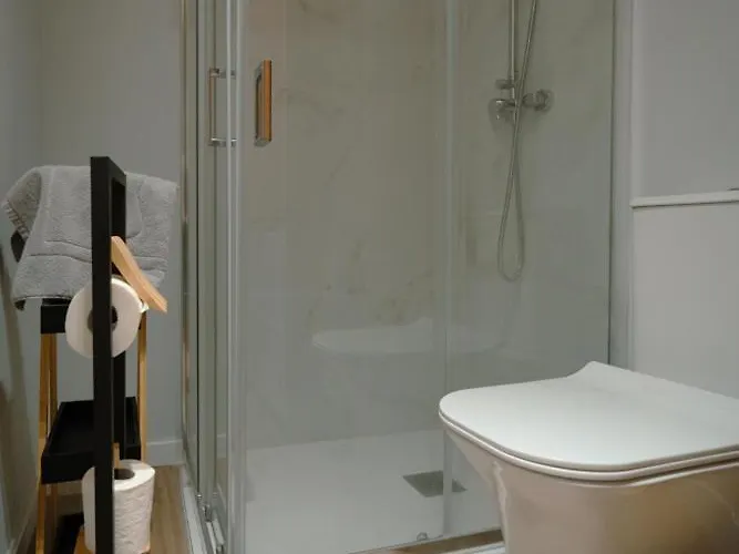 The Cale - Antero De Quental - 21 アパート